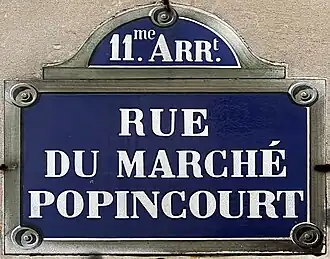 Voir la plaque.