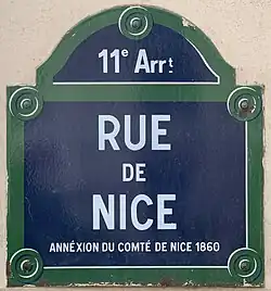 Voir la plaque.