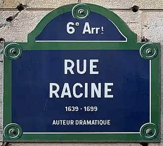 Voir la plaque.