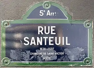 Voir la plaque.