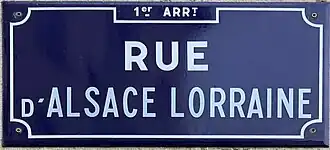 Voir la plaque.
