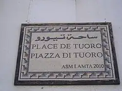 Place Tuoro sul Trasimeno à Lamta.