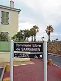 Entrée du quartier de « la commune libre du Safranier ».
