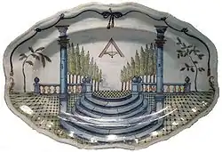 Plat maçonnique du XVIIIe&nbsp;siècle représentant les colonnes Jakin et Boaz.