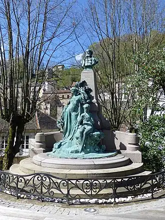 Monument Louis Français.