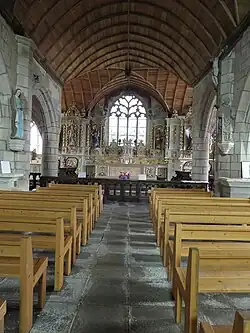 L'intérieur de la chapelle.