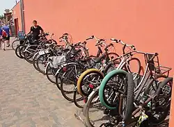 Le parking à vélos.