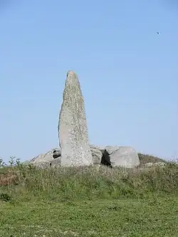 Menhir de Cam Louis