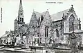 Plougonver : l'église paroissiale entourée de son cimetière au début du XXe&nbsp;siècle (carte postale).