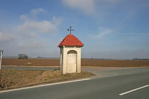 Chapelle à Podůlšany au carrefour de Stary Ždánice.