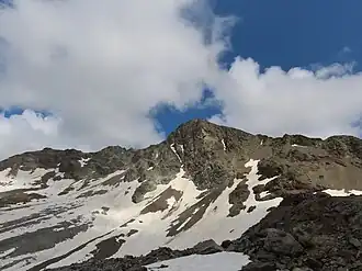 La pointe d'Archeboc dominant le glacier de l'Argentière.
