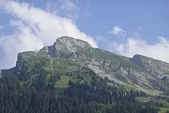 La pointe de Merdassier depuis La Clusaz.