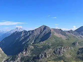 La pointe de la Terrasse vue depuis la crête des Gittes au nord.
