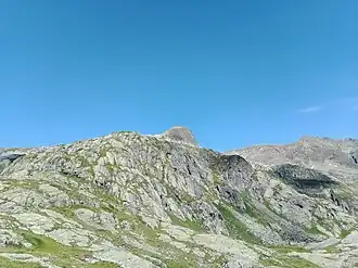 La pointe de la Terrasse depuis le val de Tré les Eaux au sud-ouest.