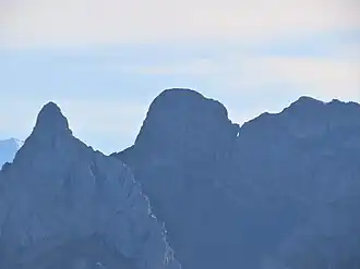 Les pointes Longues depuis le Petit Bargy au nord-ouest.