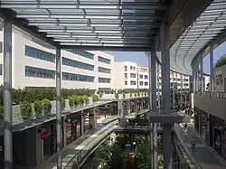 Polygone Rive-Gauche.