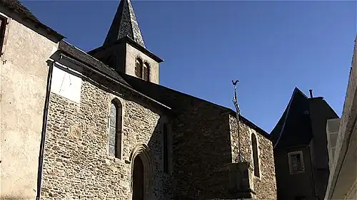 L'église Saint-Jean Baptiste.