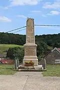 Le monument aux morts.