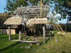 Atelier du potier, en construction.