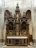 Retable et maître-autel.