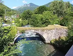 Le pont au-dessus du gave d'Azun.