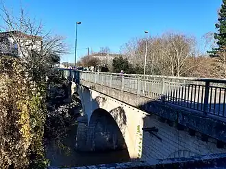 Pont du Lycée franchissant la Douze