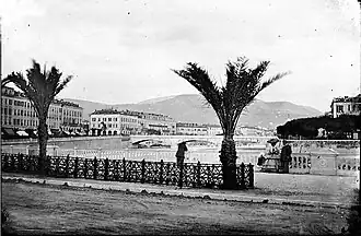 Le Pont-Neuf depuis le pont des Anges.