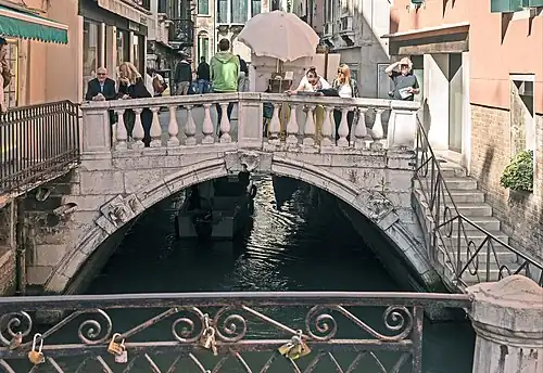 Le ponte dei Bareteri