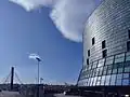L'auditoire du Palais des Congrès et le pont au fond