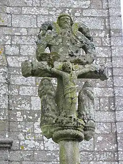 La croix de la Houssaye : partie sommitale.