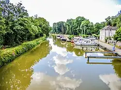 Port de plaisance de Corre.