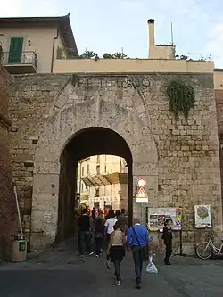 Porta Vecchia.