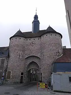 Porte médiévale de la ville