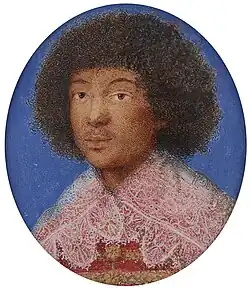 Peinture en couleurs d'un visage masculin de teint sombre au cheveux crépus, vu de face / léger trois-quarts gauche, se détachant sur un fond bleu foncé.