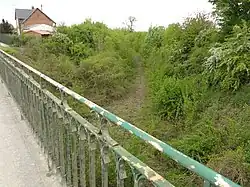 Le chemin de fer désaffecté.