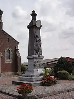 Monument aux morts.