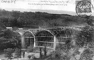 Construction du premier pont de Pyrimont