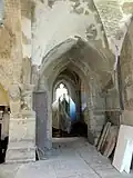 2e&nbsp;vaisseau, vue vers l'ouest dans la base du clocher.