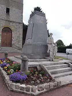 le monument aux morts