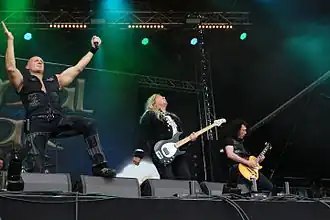 Description de cette image, également commentée ci-après