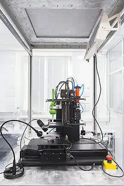 Bio-imprimante tridimensionnelle développée par la société russe 3D Bioprinting Solutions, capable d'imprimer des organes vivants.