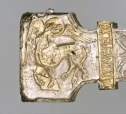 Détail inférieur postérieur