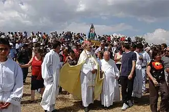 L'archevêque Francescantonio Nolè à la procession de N.D. d'Anglona