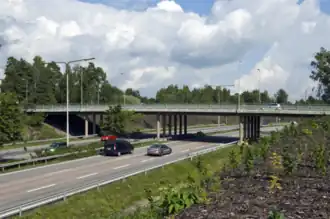 Le pont sur la nationale 1 séparant Munkkiniemi et Munkkivuori.