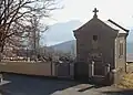 Le cimetière et sa chapelle.