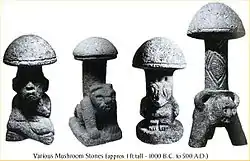 Statues-champignons de la civilisation maya