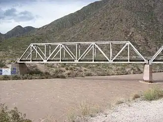 Pont du chemin de fer transandin sur le Mendoza.