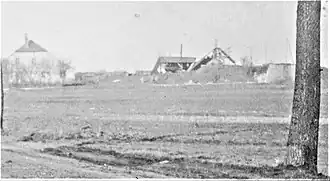 La remise en état du puits.