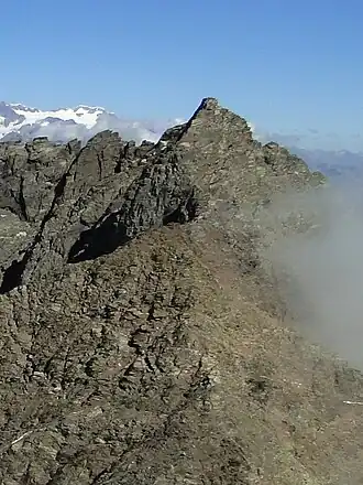 Vue de la Punta Scais depuis le Pizzo Redorta.