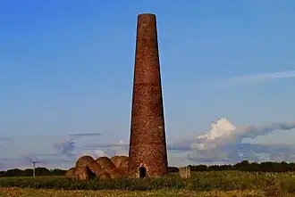 La « pyramide d'Alquines ».
